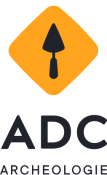ADC Archeologie Vertical Color@2x